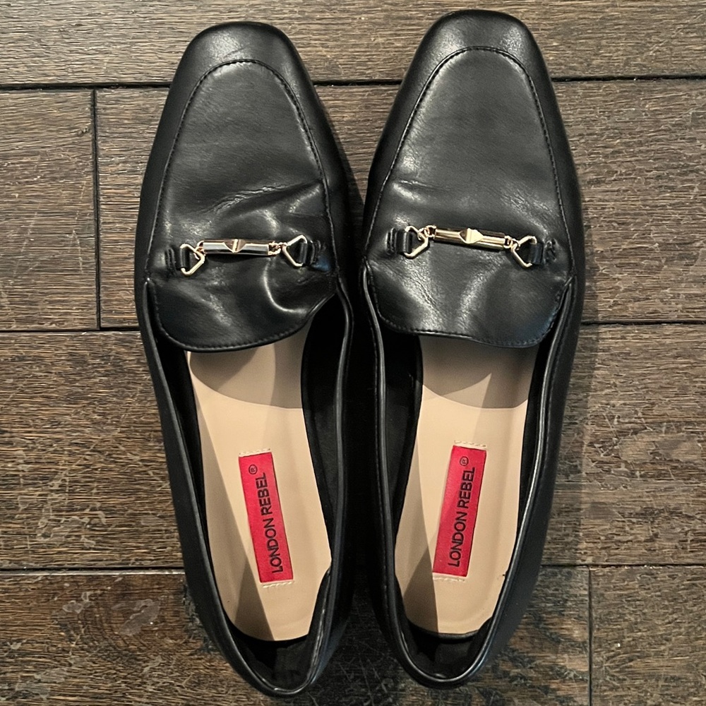 London Rebel flats